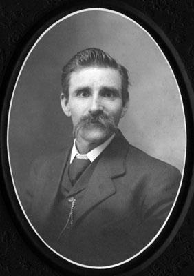 Joe Sawyer Sr, 1900s
